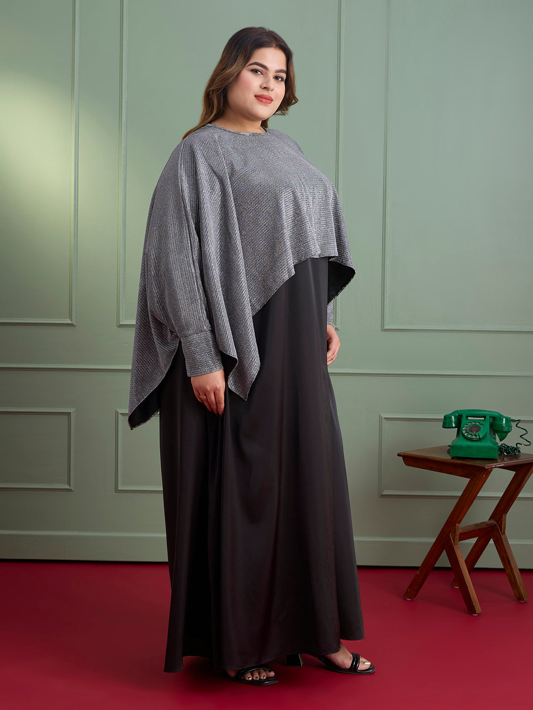 MIDNIGHT SHIMMER GOWN