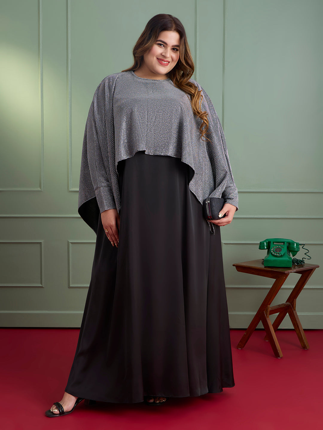 MIDNIGHT SHIMMER GOWN