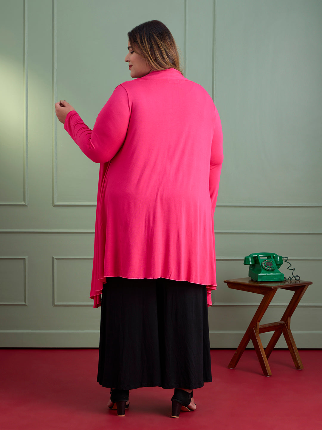 AIRA RUFFLE JACKET - HOT PINK