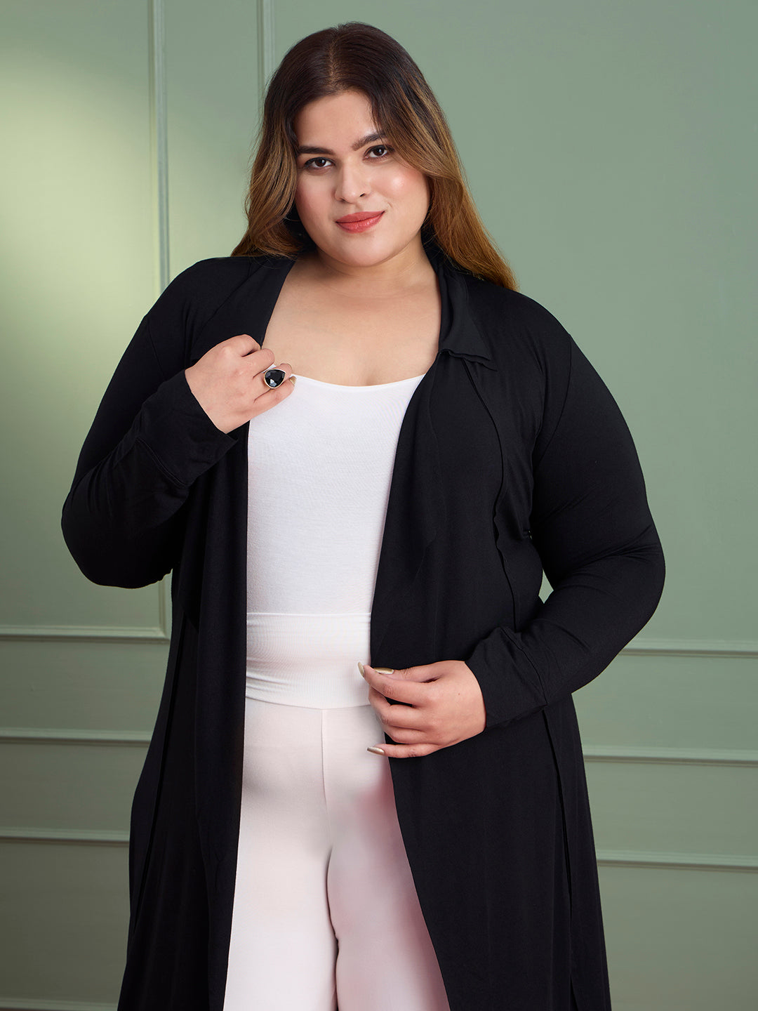 EMBER FLOW JACKET - BLACK