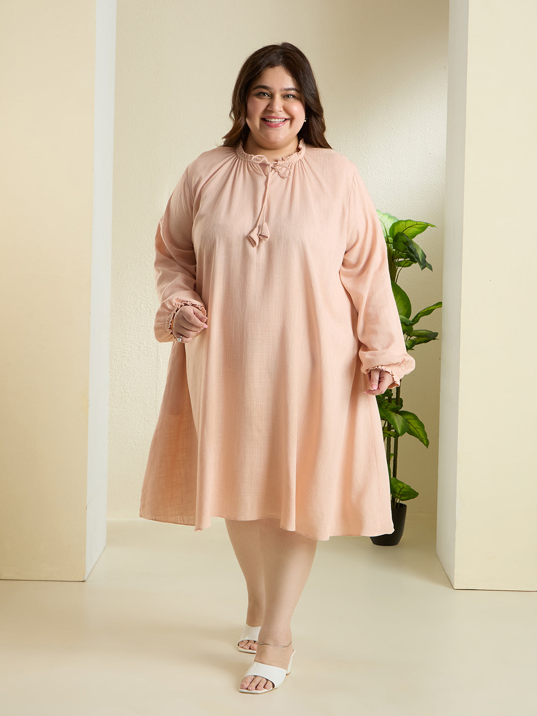 PEACHY FRILL LINEN DRESS