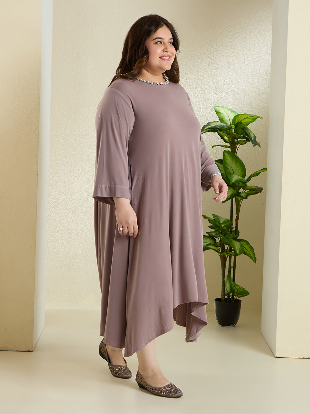 NORA STATEMENT DRESS - TAUPE