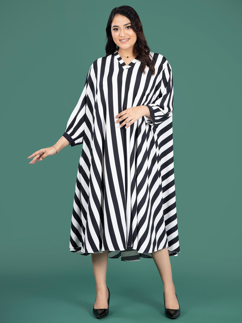 MONO STRIPE FLOW DRESS